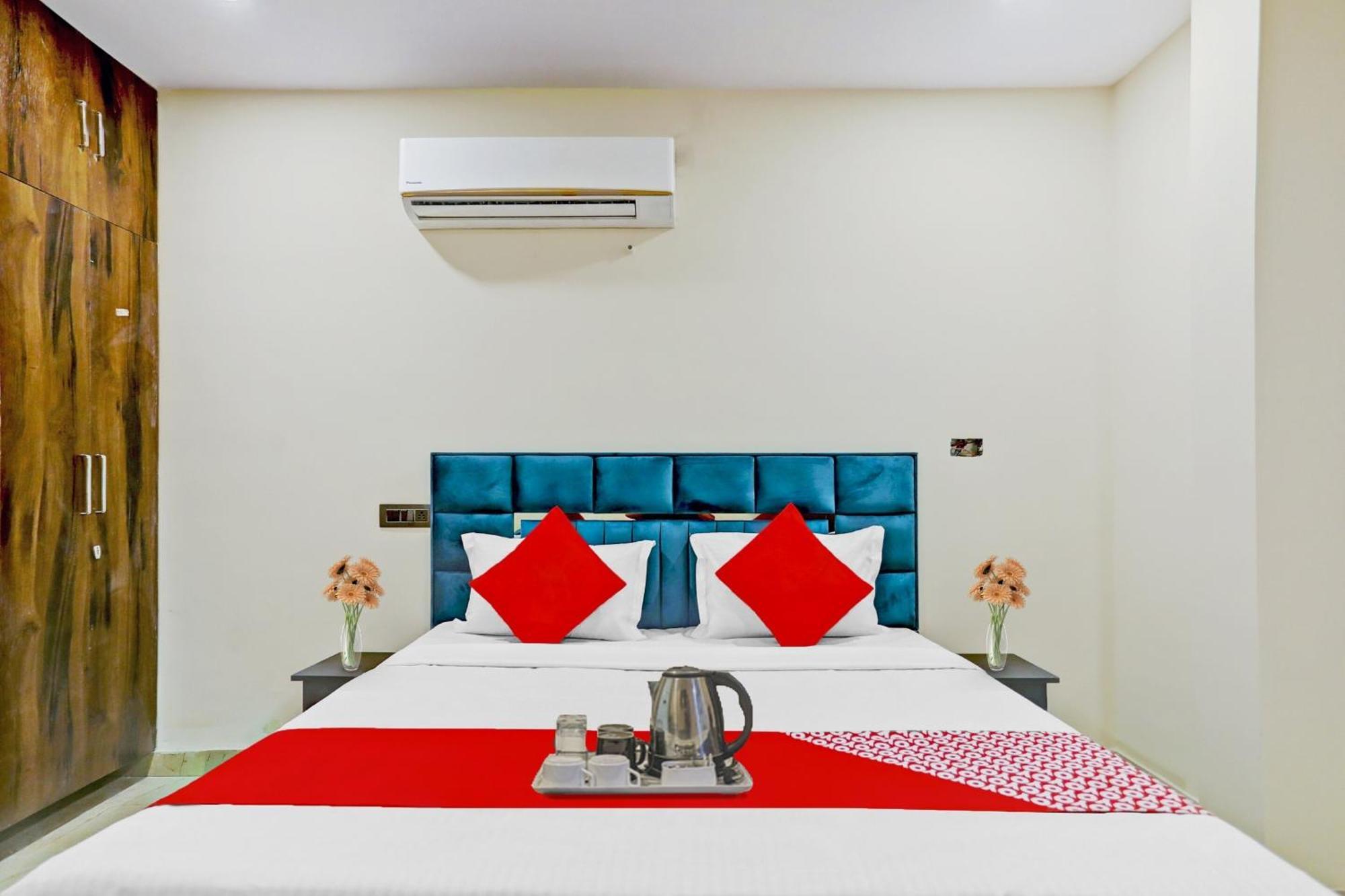 Hotel O Royal Lotus Stay Near Ip Extension Metro Station Nuova Delhi Esterno foto