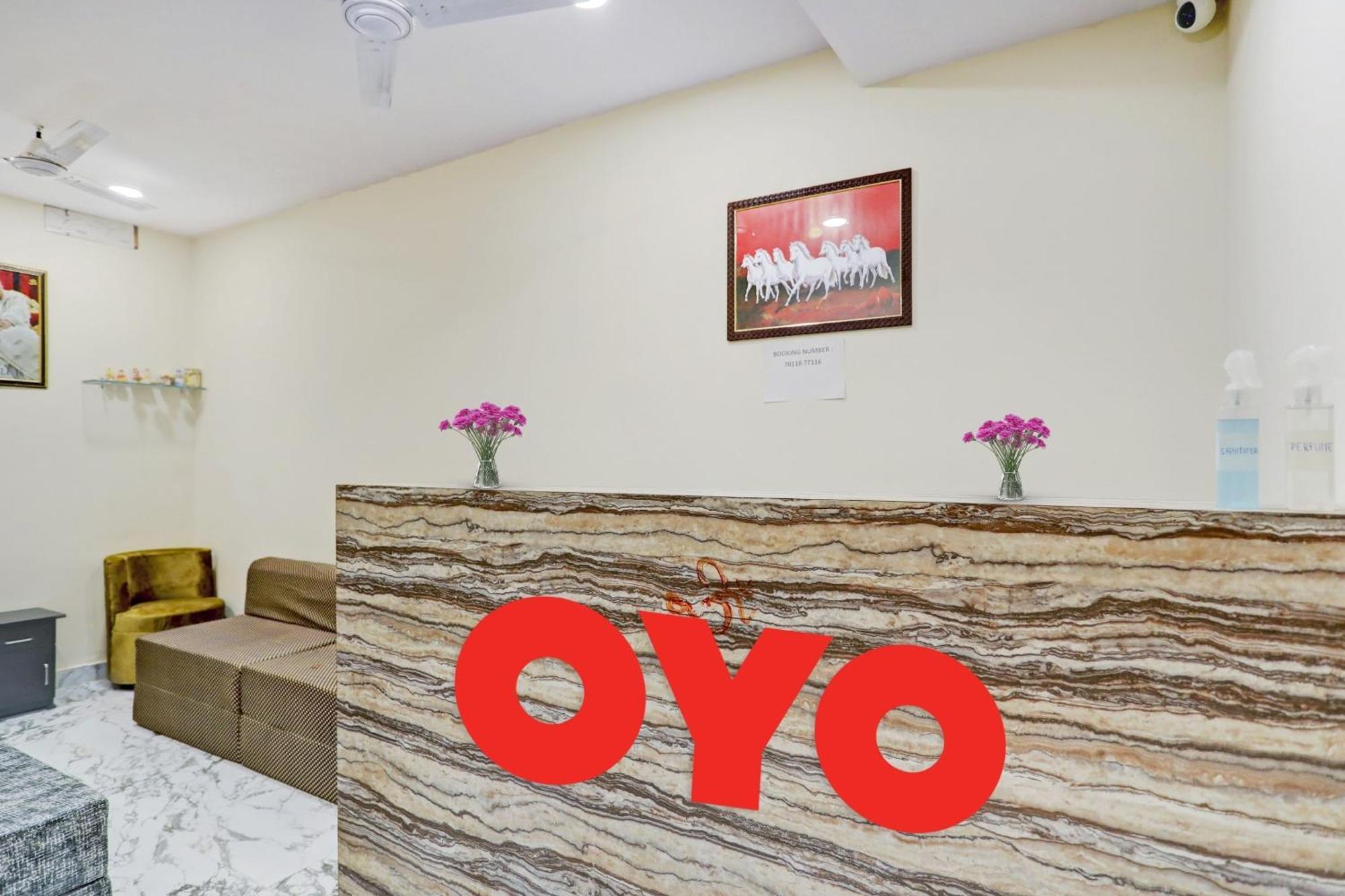 Hotel O Royal Lotus Stay Near Ip Extension Metro Station Nuova Delhi Esterno foto